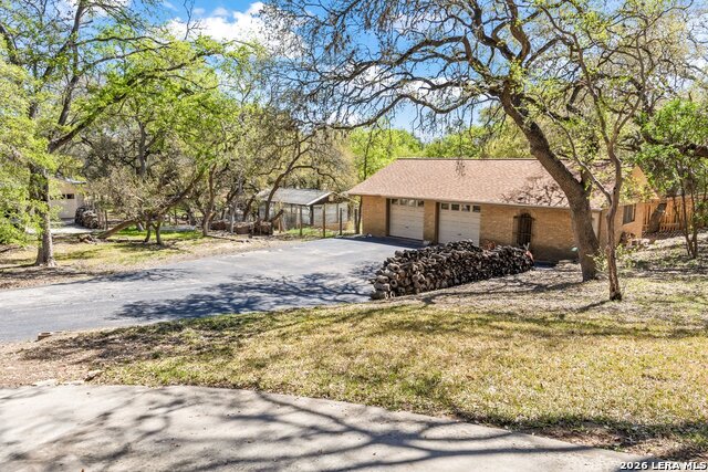 Image 27 of 31 For 9106 Sundew Cir