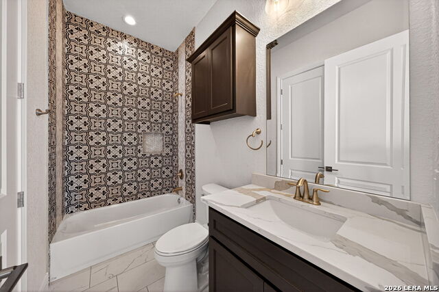 Image 31 of 49 For 111 John T Court