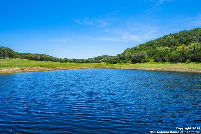 Image 4 of 60 For 5081 Texas 173