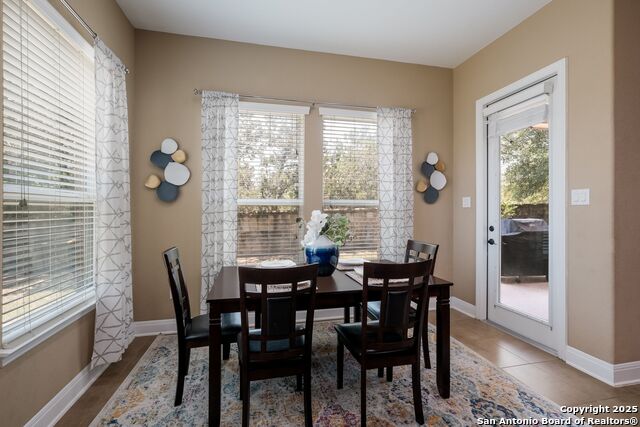 Image 13 of 43 For 12410 Alstroemeria