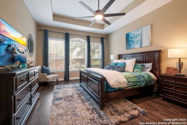 Image 15 of 43 For 12410 Alstroemeria