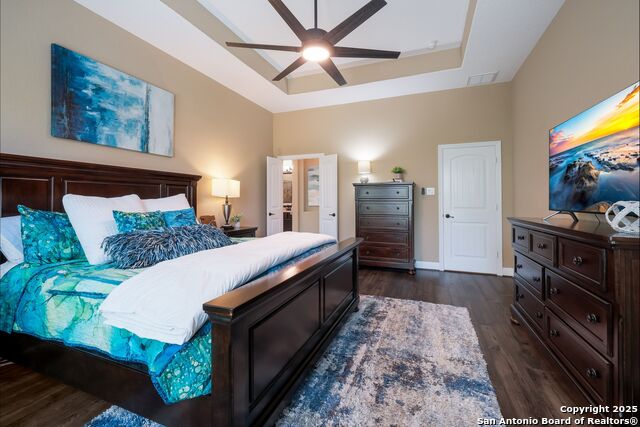 Image 16 of 43 For 12410 Alstroemeria