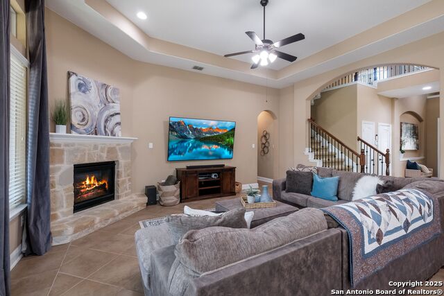 Image 7 of 43 For 12410 Alstroemeria