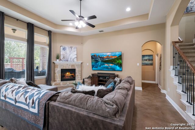 Image 8 of 43 For 12410 Alstroemeria