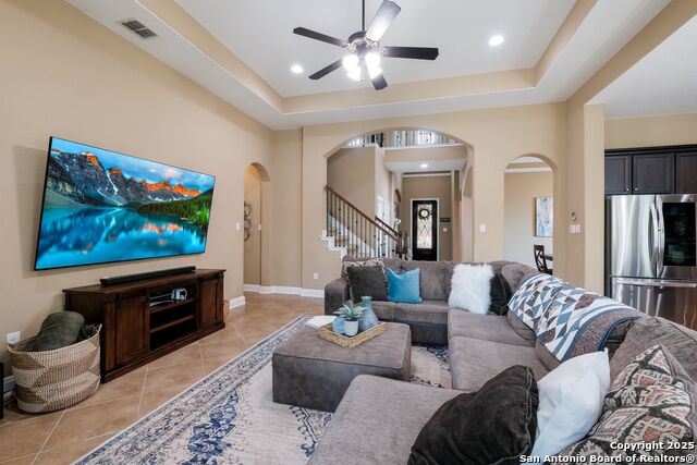 Image 9 of 43 For 12410 Alstroemeria