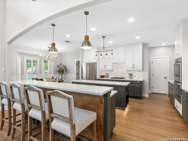 Image 11 of 48 For 2 Lakeside Dr