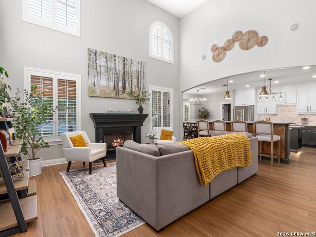 Image 17 of 48 For 2 Lakeside Dr