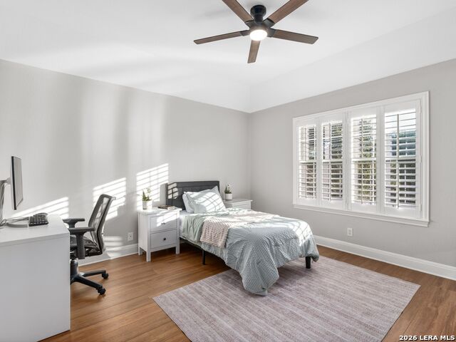 Image 32 of 48 For 2 Lakeside Dr