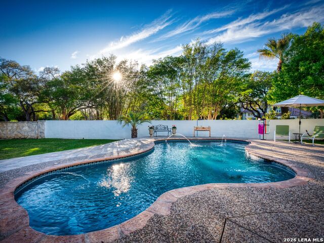 Image 39 of 48 For 2 Lakeside Dr