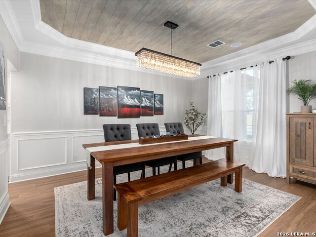 Image 9 of 48 For 2 Lakeside Dr