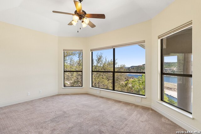 Image 27 of 39 For 17912 Crystal