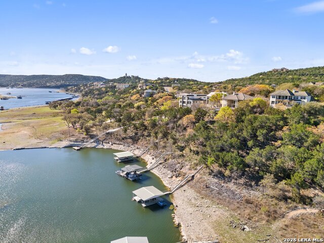 Image 3 of 39 For 17912 Crystal