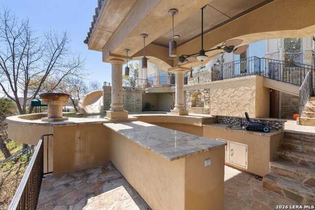 Image 33 of 39 For 17912 Crystal