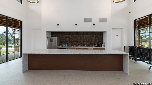 Image 36 of 64 For 20809 Stonework Spur