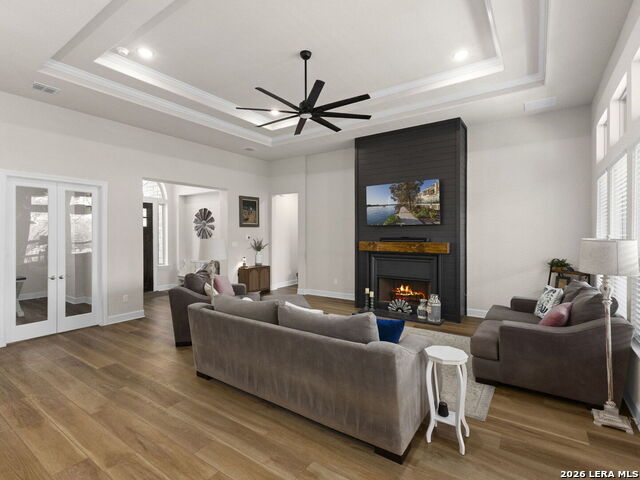 Image 23 of 50 For 245 James Way