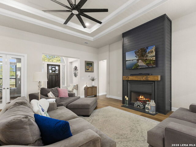 Image 24 of 50 For 245 James Way