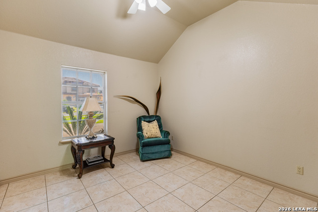 Listing photo id 23 for 2155 Romel St.