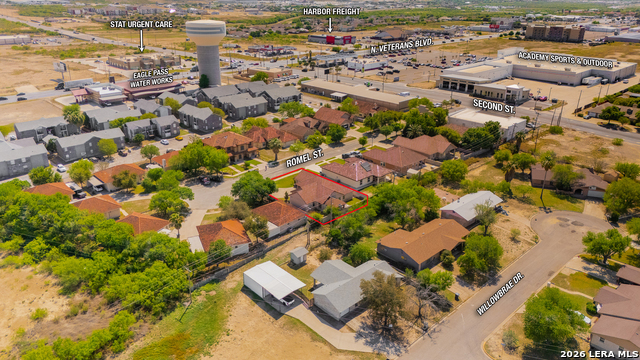 Listing photo id 32 for 2155 Romel St.