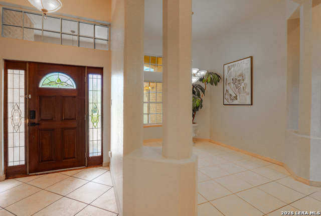 Listing photo id 4 for 2155 Romel St.