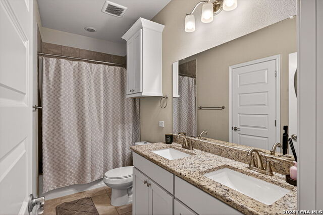 Image 21 of 34 For 3710 Las Casitas