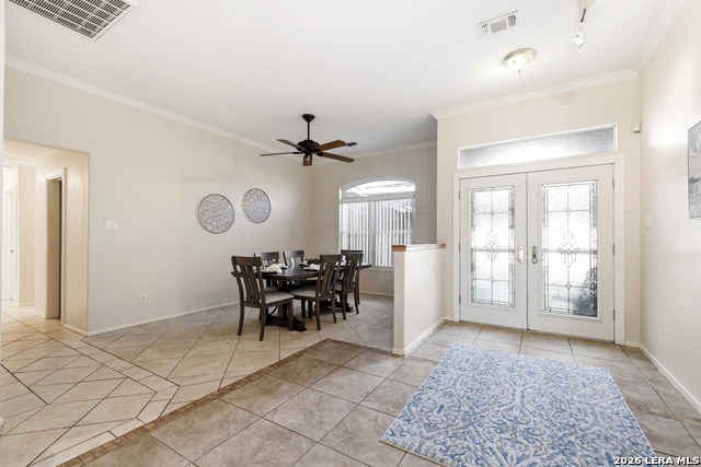 Listing photo id 8 for 11421 Ware Seguin