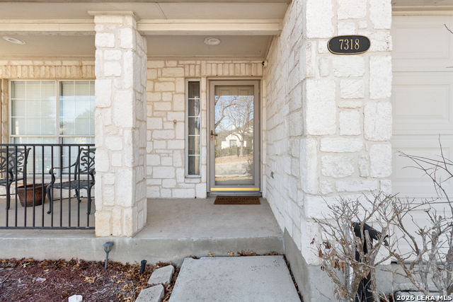 Image 4 of 25 For 7318 Mesquite Crk