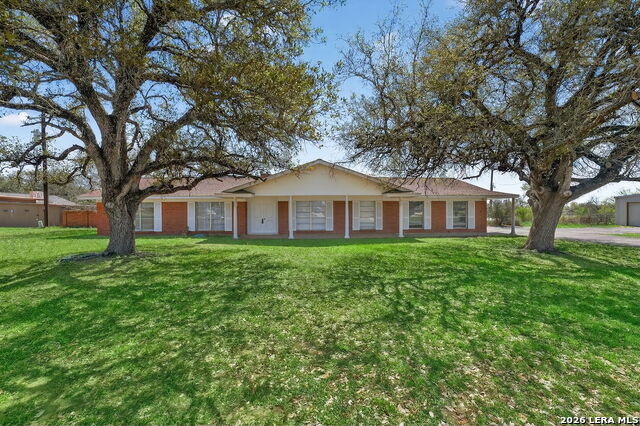 Details for 514 Hospital, Floresville, TX 78114