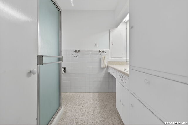 Image 22 of 43 For 514 Hospital