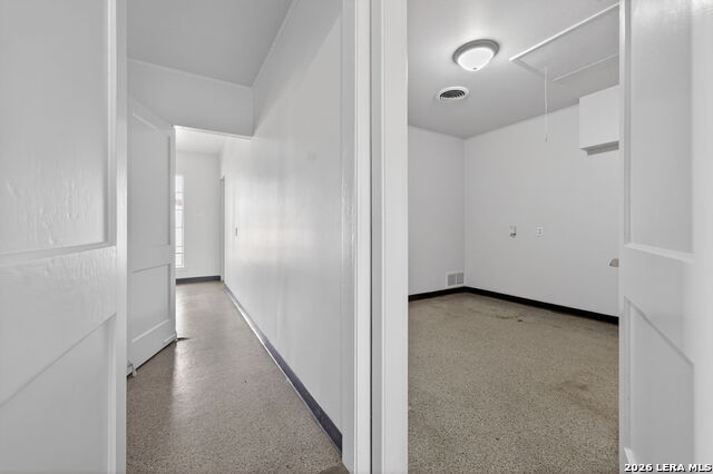 Image 29 of 43 For 514 Hospital