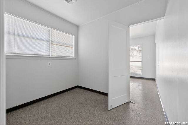 Image 31 of 43 For 514 Hospital