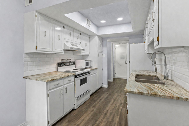 Image 13 of 36 For 7123 Thrush View  8