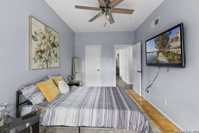 Image 16 of 36 For 7123 Thrush View  8