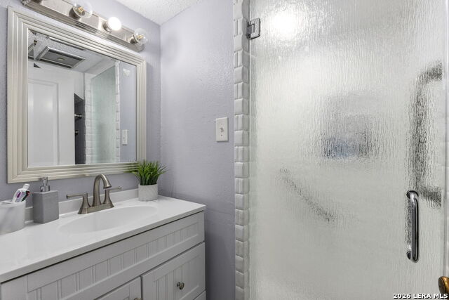 Image 18 of 36 For 7123 Thrush View  8