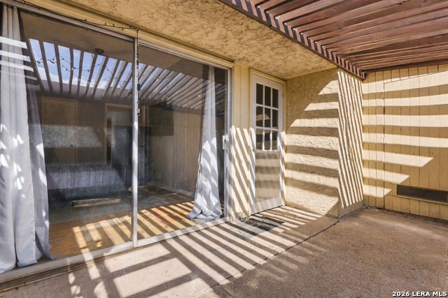 Image 30 of 36 For 7123 Thrush View  8