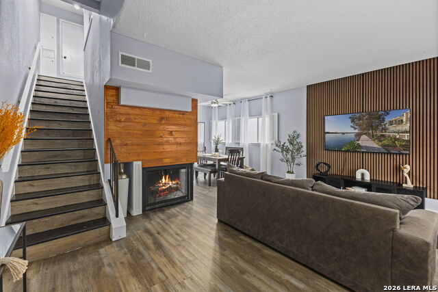 Image 5 of 36 For 7123 Thrush View  8