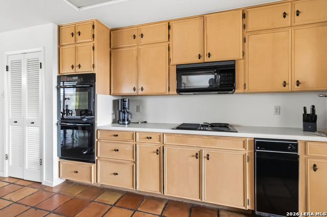 Image 12 of 35 For 7609 Songbird N