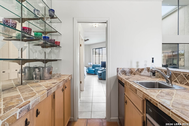 Image 21 of 35 For 7609 Songbird N