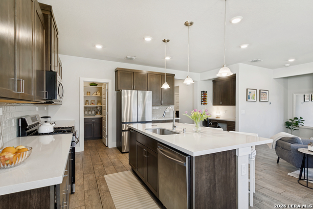 Image 10 of 23 For 7350 Walkers Loop