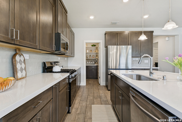 Image 9 of 23 For 7350 Walkers Loop