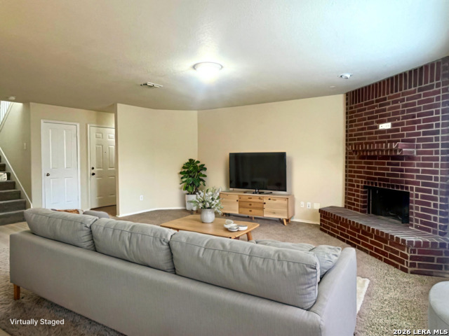 Image 8 of 34 For 803 Anarbor Post