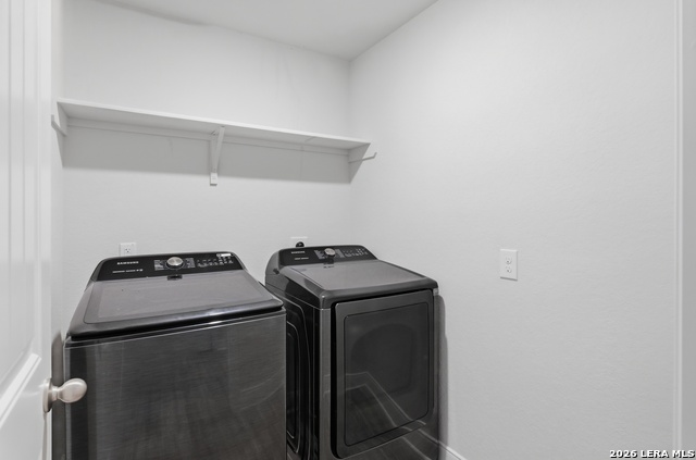 Image 29 of 38 For 1328 Almond Creek