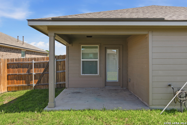 Image 31 of 38 For 1328 Almond Creek