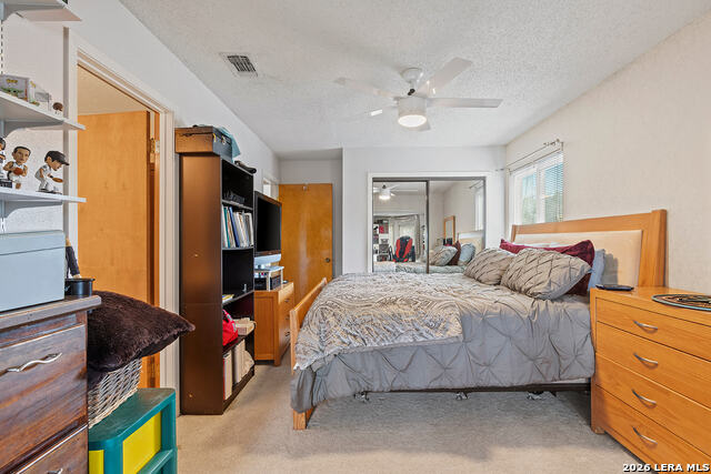 Listing photo id 8 for 7635 Tippit  