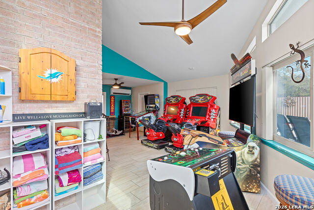 Listing photo id 10 for 7635 Tippit  