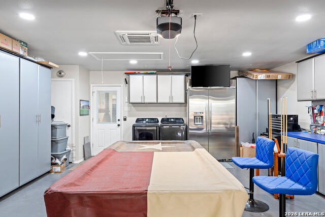 Listing photo id 15 for 7635 Tippit  
