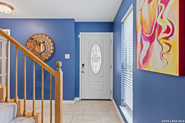 Listing photo id 3 for 7635 Tippit  