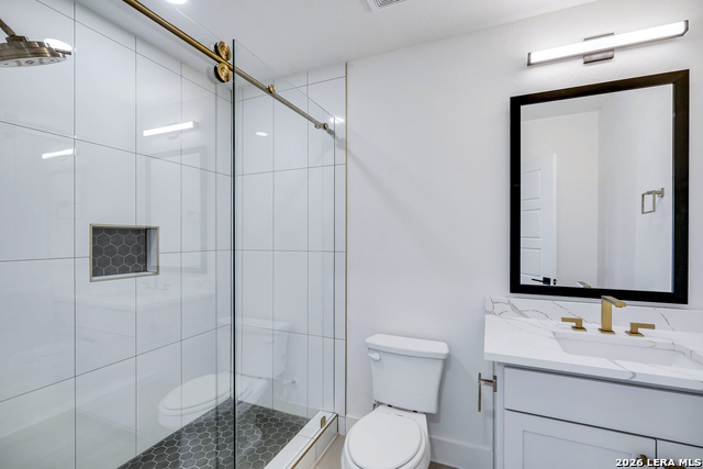 Image 27 of 29 For 486 James  