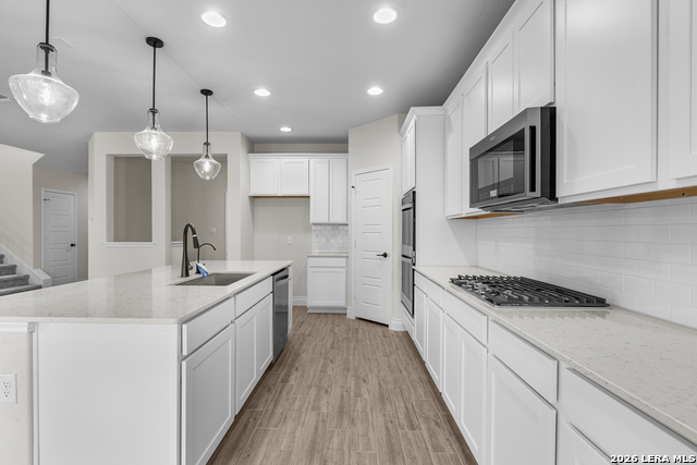 Image 11 of 37 For 4851 Whaler  