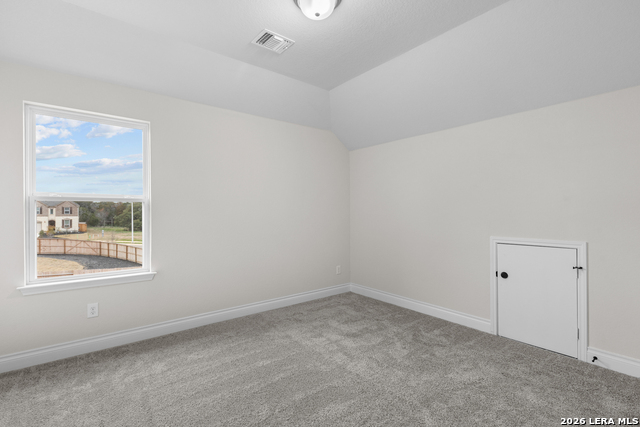 Image 30 of 37 For 4851 Whaler  