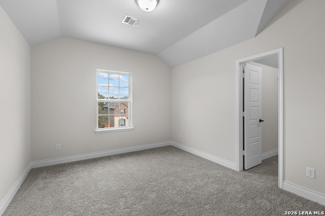 Image 32 of 37 For 4851 Whaler  